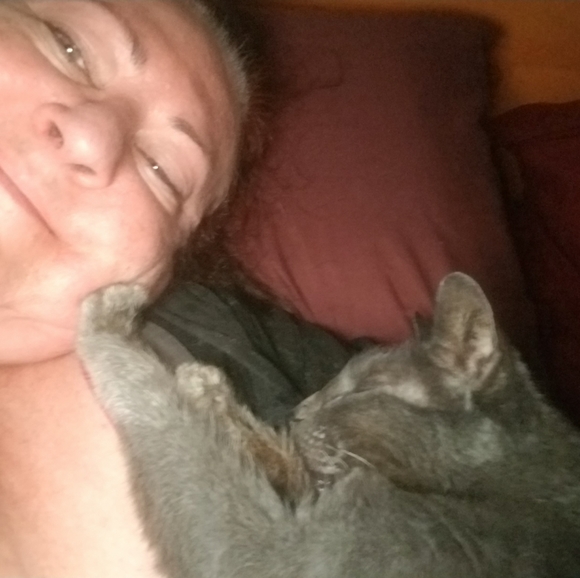 Meet your Posher, Julie - Picture 6 of 8